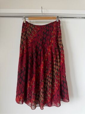 le chateau Red Multi-Tone Geometric A-Line Skirt